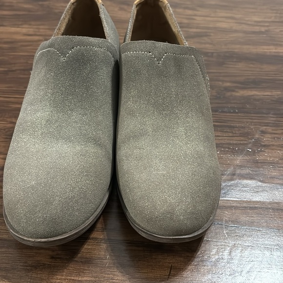 EUC Toms Women’s booties 👢 - Picture 5 of 6